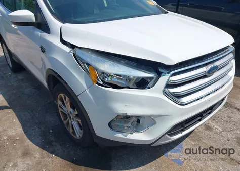 2017 Ford Escape Se из США, поврежденный, VIN 1FMCU9GD1HUE49041